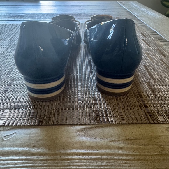 Ferragamo square 1.25 inch heel - Picture 4 of 10